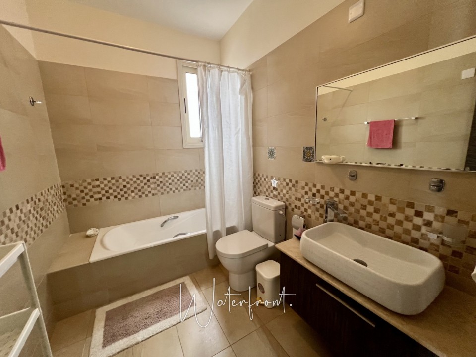 Detached Villa For Sale  in  Sea Caves - St.George