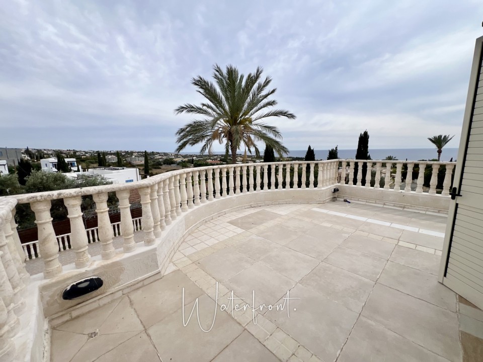 Detached Villa For Sale  in  Sea Caves - St.George