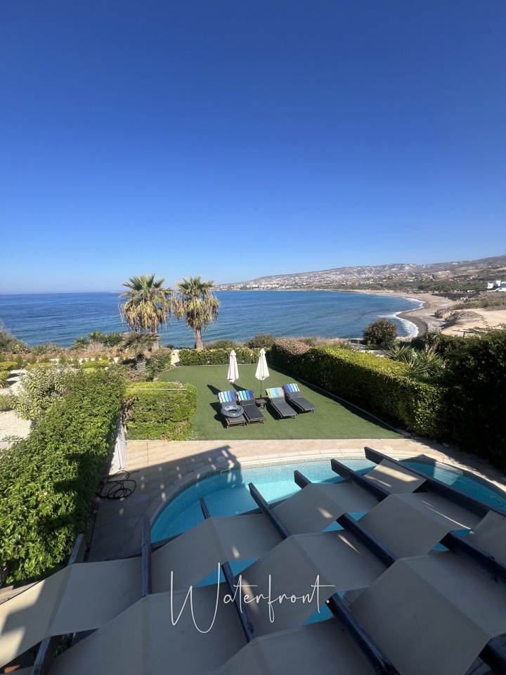 Detached Villa For Sale  in  Kissonerga