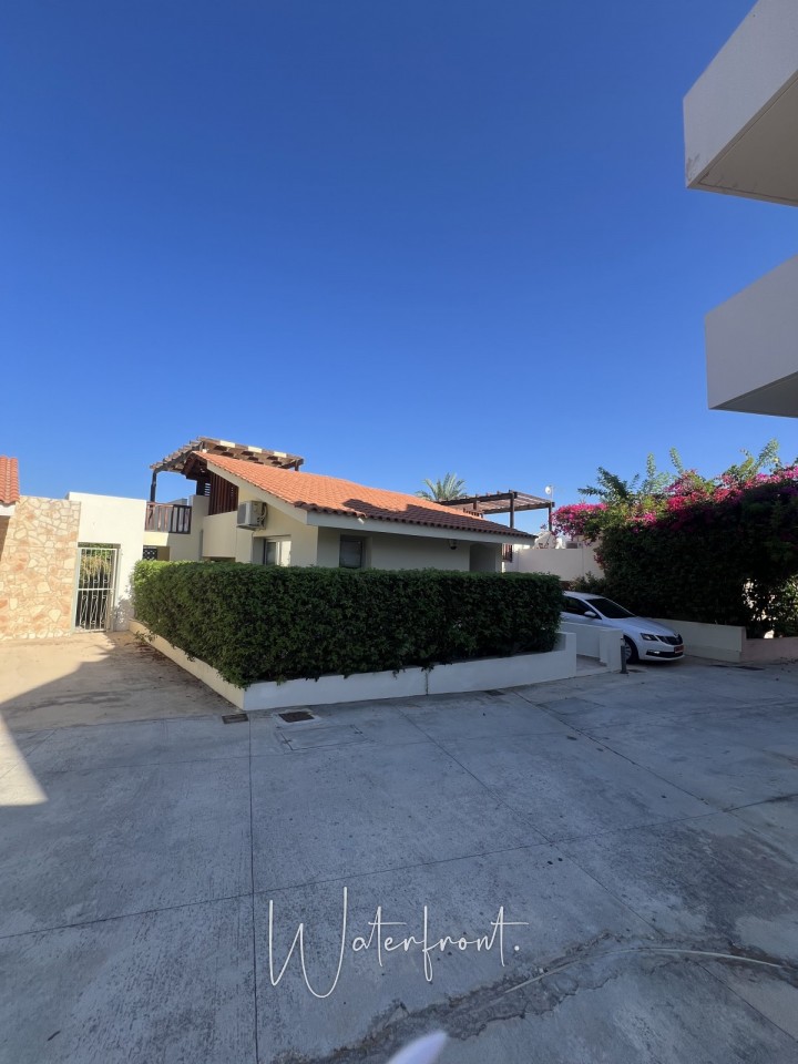 Detached Villa For Sale  in  Kissonerga
