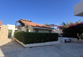 Detached Villa For Sale  in  Kissonerga