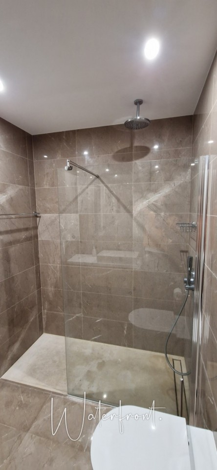 Apartment For Sale  in  Tombs of the Kings