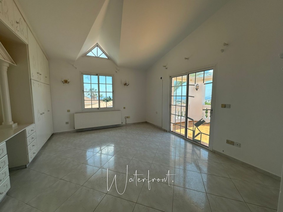 Detached Villa For Rent  in  Konia