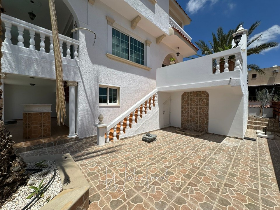 Detached Villa For Rent  in  Konia