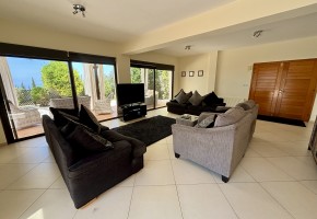 Detached Villa For Sale  in  Tala