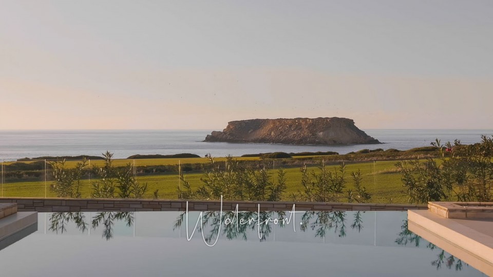 Detached Villa For Sale  in  Sea Caves - St.George