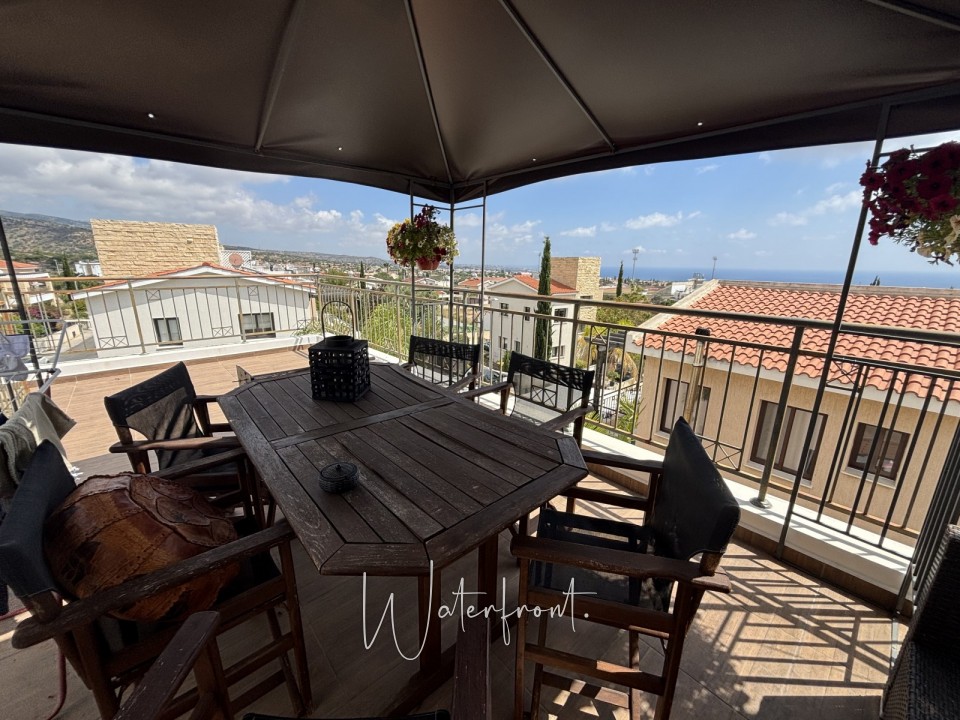Detached Villa For Sale  in  Peyia