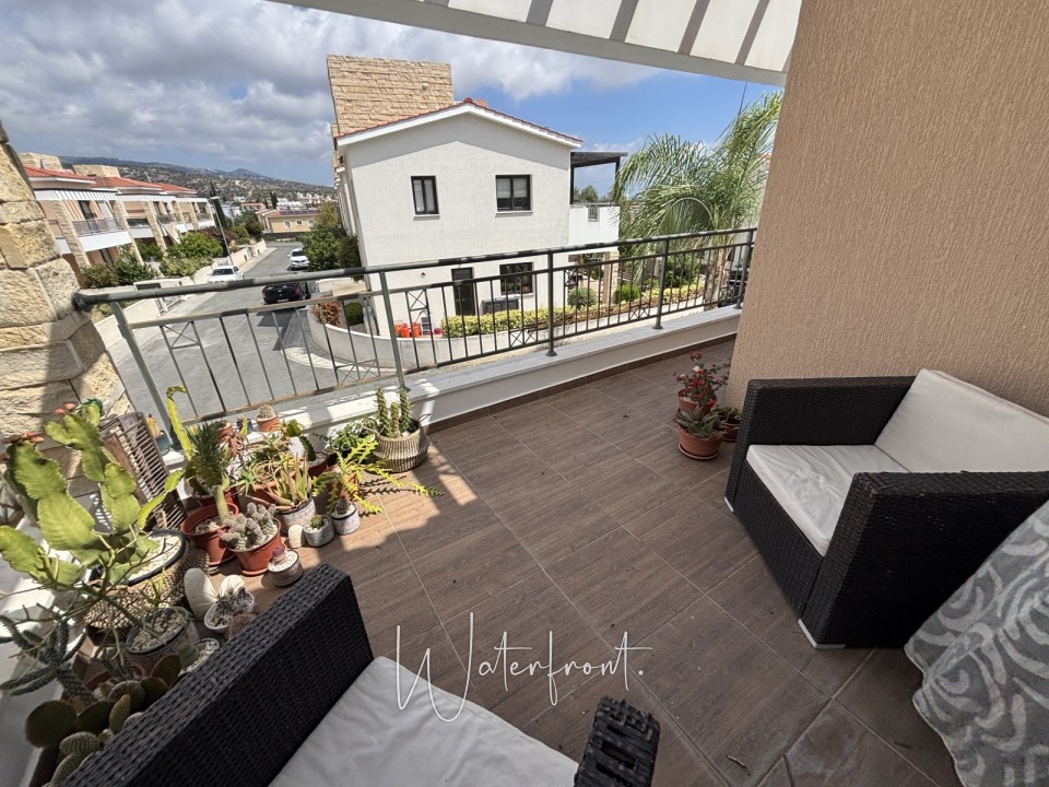 Detached Villa For Sale  in  Peyia