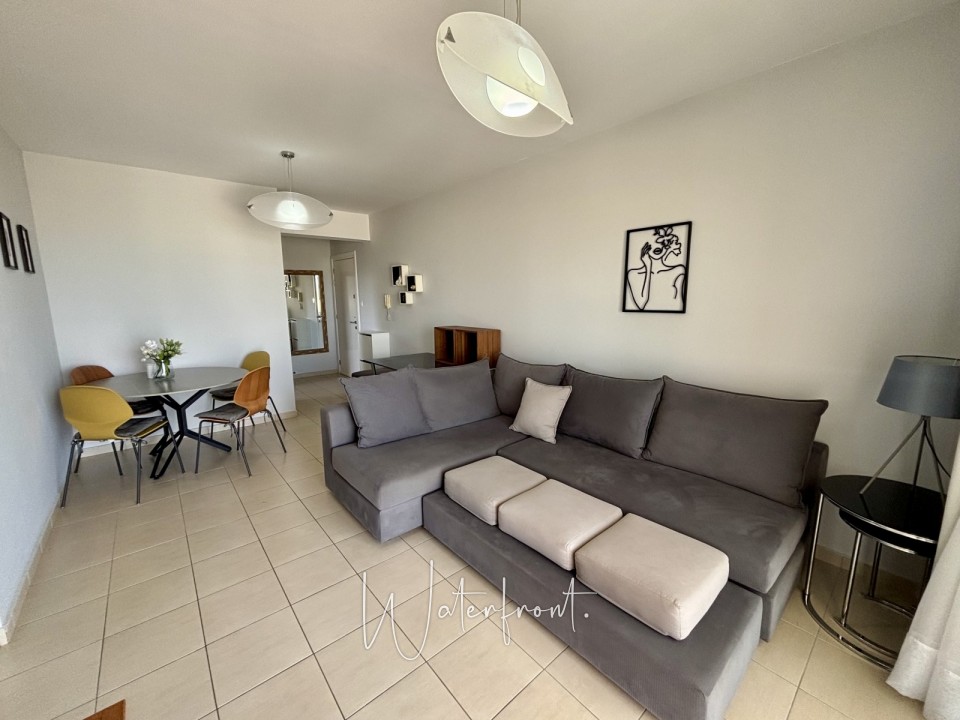 Apartment For Sale  in  Universal