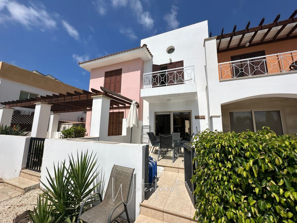 Town House For Sale  in  Tombs of the Kings