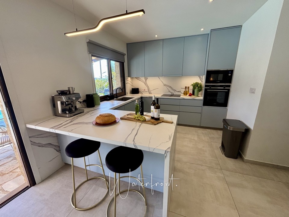 Detached Villa For Sale  in  Peyia