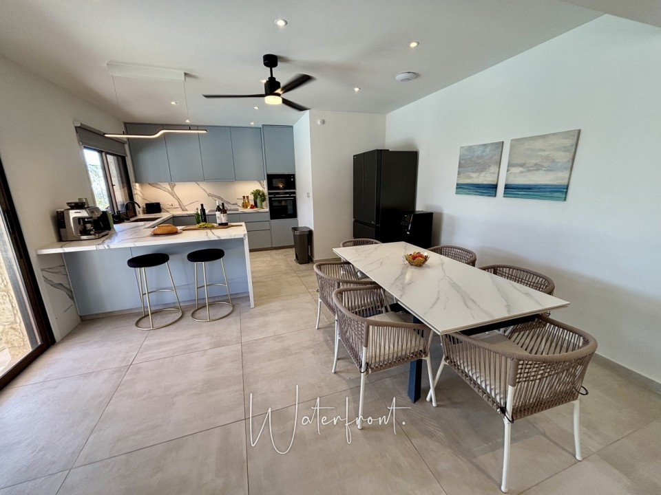 Detached Villa For Sale  in  Peyia