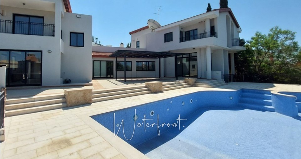 Detached Villa For Sale  in  Yeroskipou