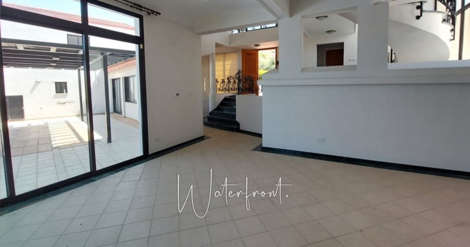 Detached Villa For Sale  in  Yeroskipou