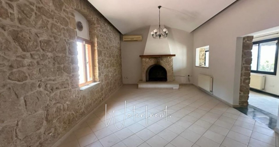 Detached Villa For Sale  in  Yeroskipou