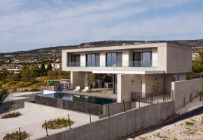 Detached Villa For Sale in Sea Caves - St.George, Paphos - S