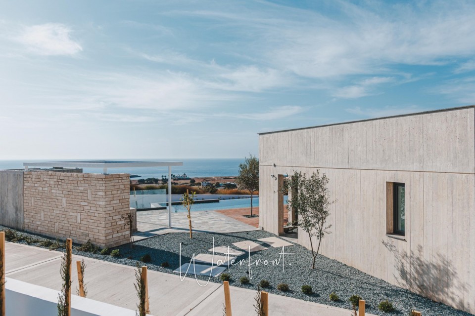 Detached Villa For Sale  in  Sea Caves - St.George