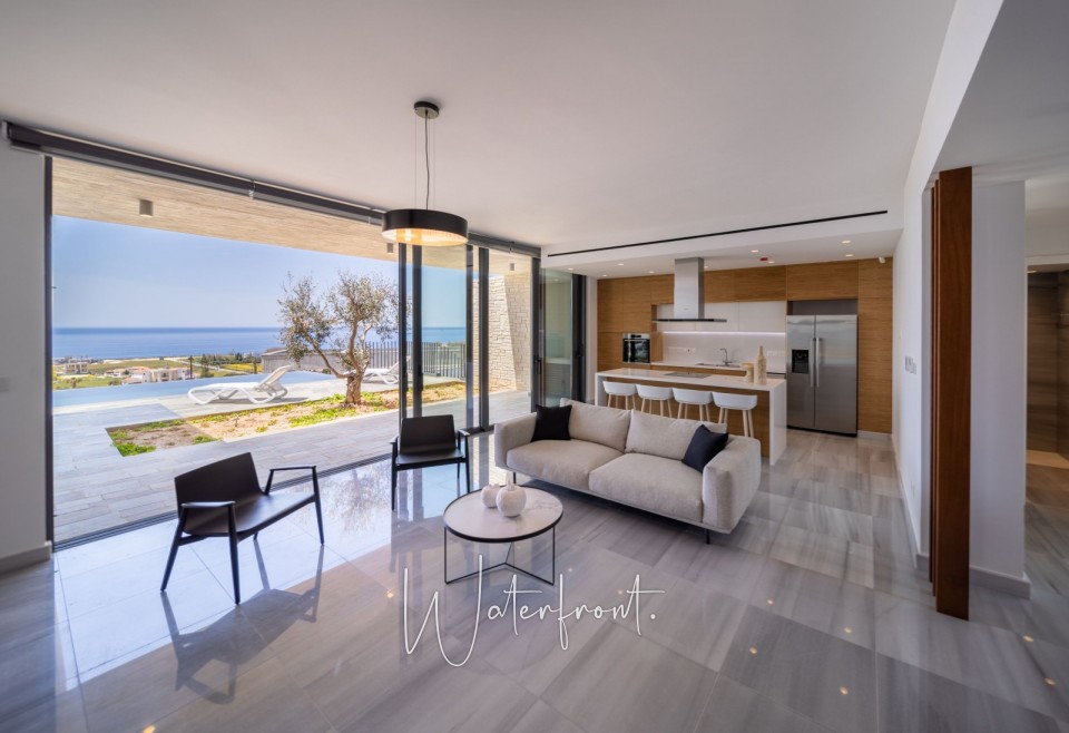 Detached Villa For Sale  in  Sea Caves - St.George