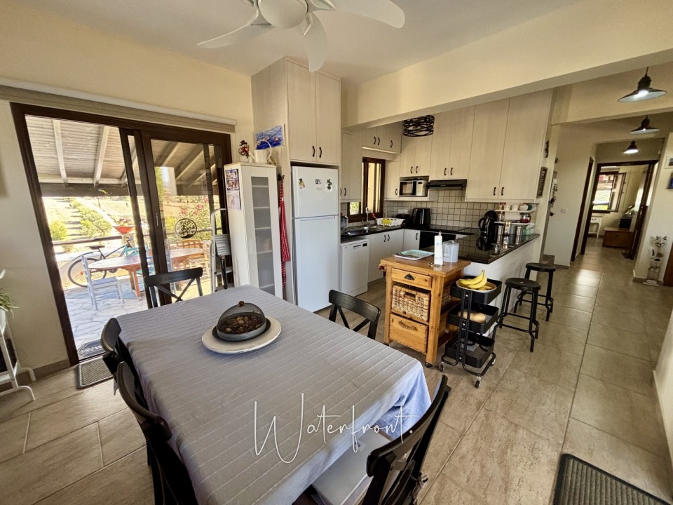 Detached Villa For Sale  in  Peristerona