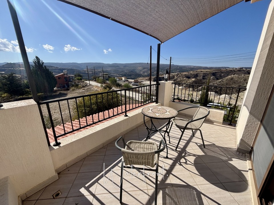 Detached Villa For Sale  in  Peristerona