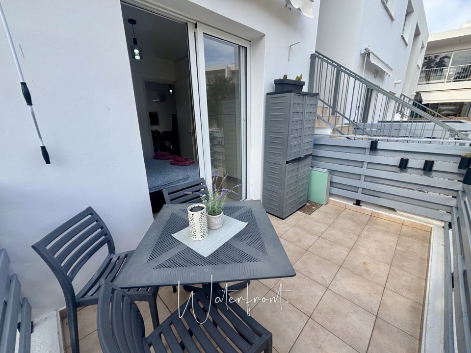 Apartment For Sale  in  Peyia