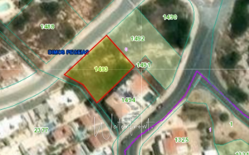 Residential Land  For Sale  in  Peyia