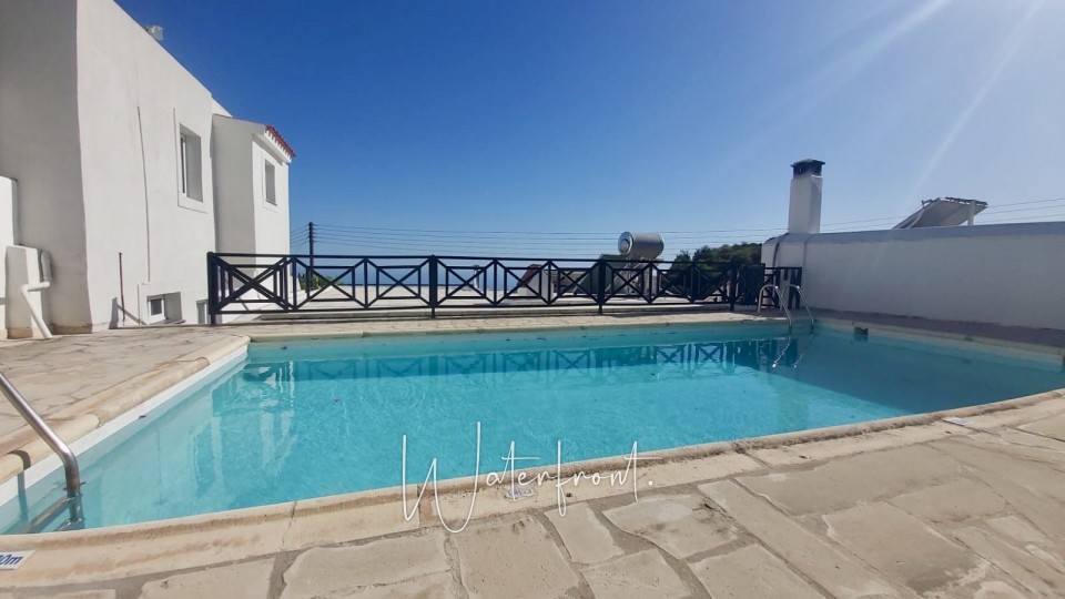 Bungalow For Sale  in  Tsada