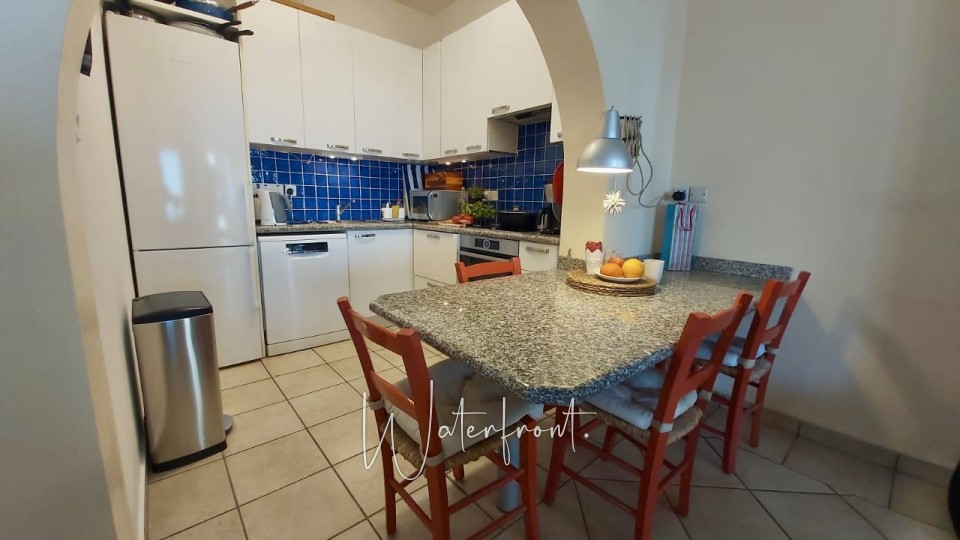 Bungalow For Sale  in  Tsada