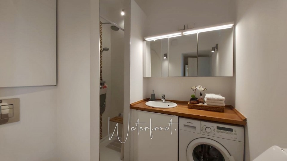 Bungalow For Sale  in  Tsada