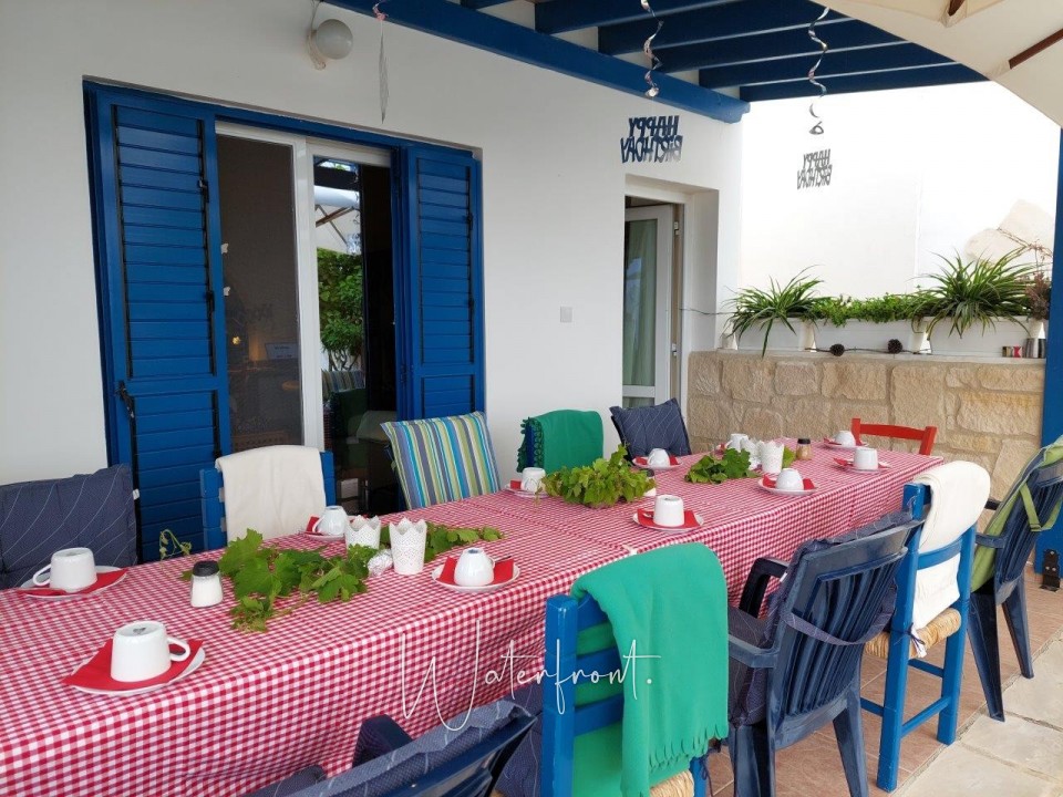 Bungalow For Sale  in  Tsada