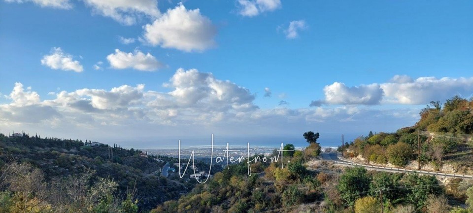 Bungalow For Sale  in  Tsada