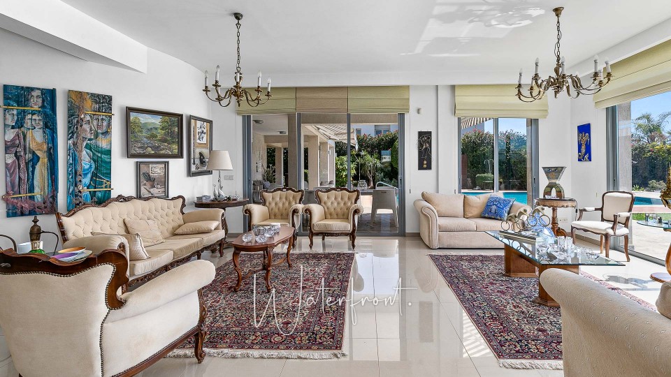 Detached Villa For Sale  in  Konia
