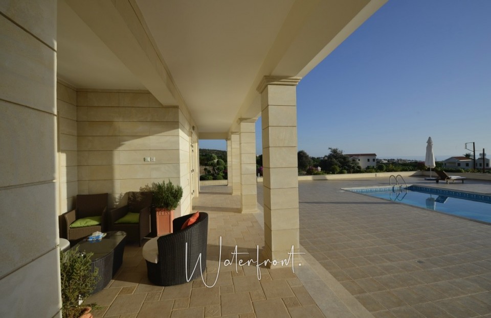 Detached Villa For Rent  in  Sea Caves - St.George