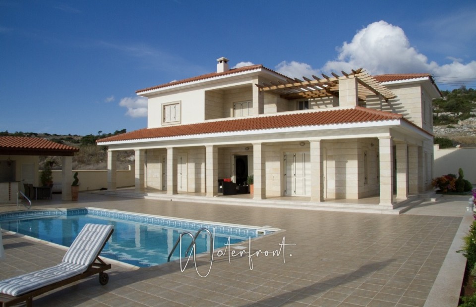 Detached Villa For Rent  in  Sea Caves - St.George