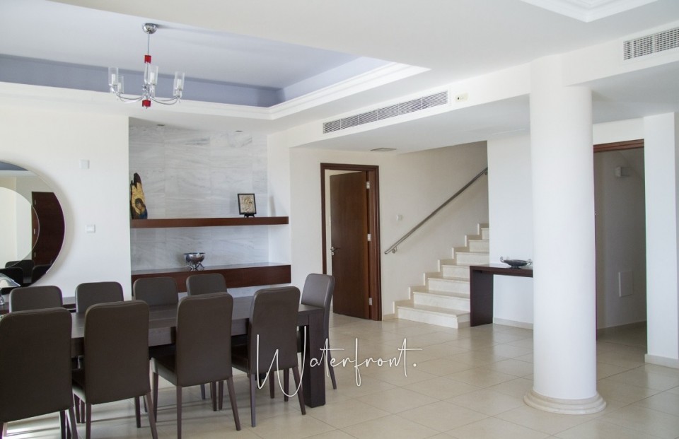 Detached Villa For Rent  in  Sea Caves - St.George