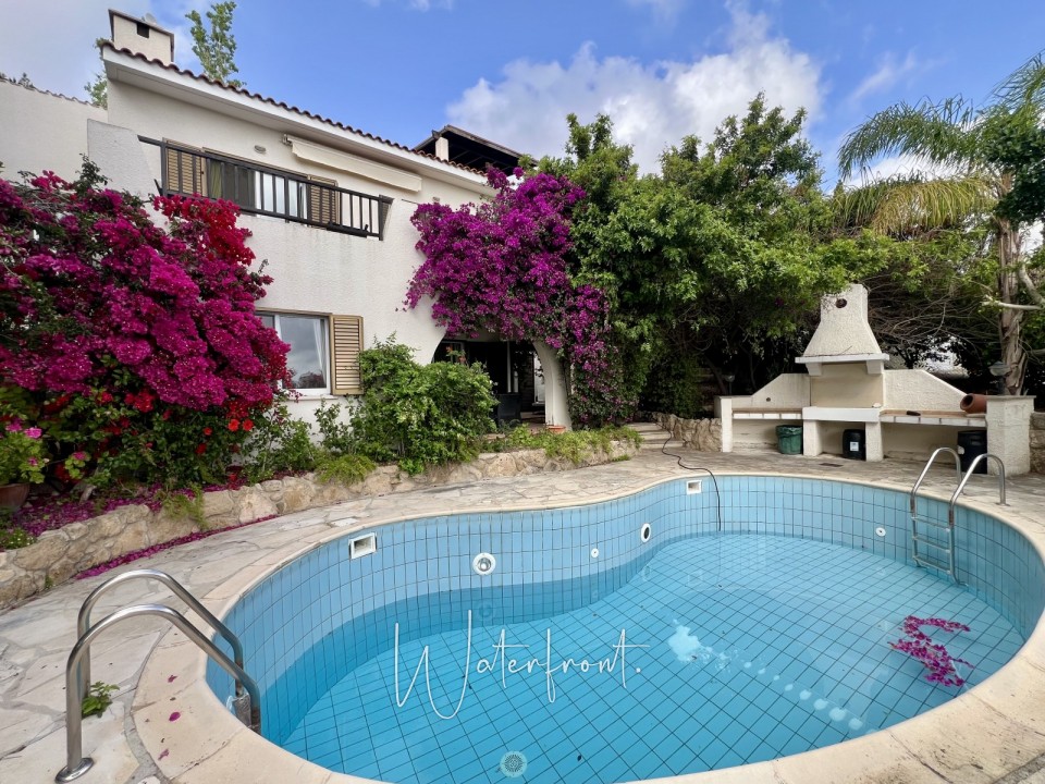 Detached Villa For Rent  in  Kamares - Tala