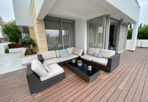 Detached Villa For Rent  in  Latchi