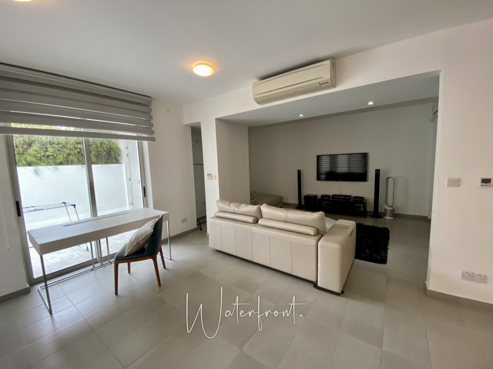 Detached Villa For Rent  in  Latchi