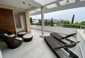 Detached Villa For Rent  in  Latchi