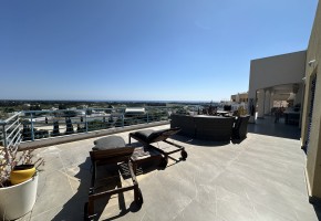 Penthouse For Rent  in  Yeroskipou