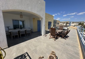 Penthouse For Rent  in  Yeroskipou