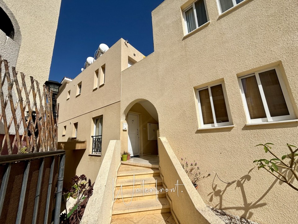 Apartment For Sale  in  Peyia