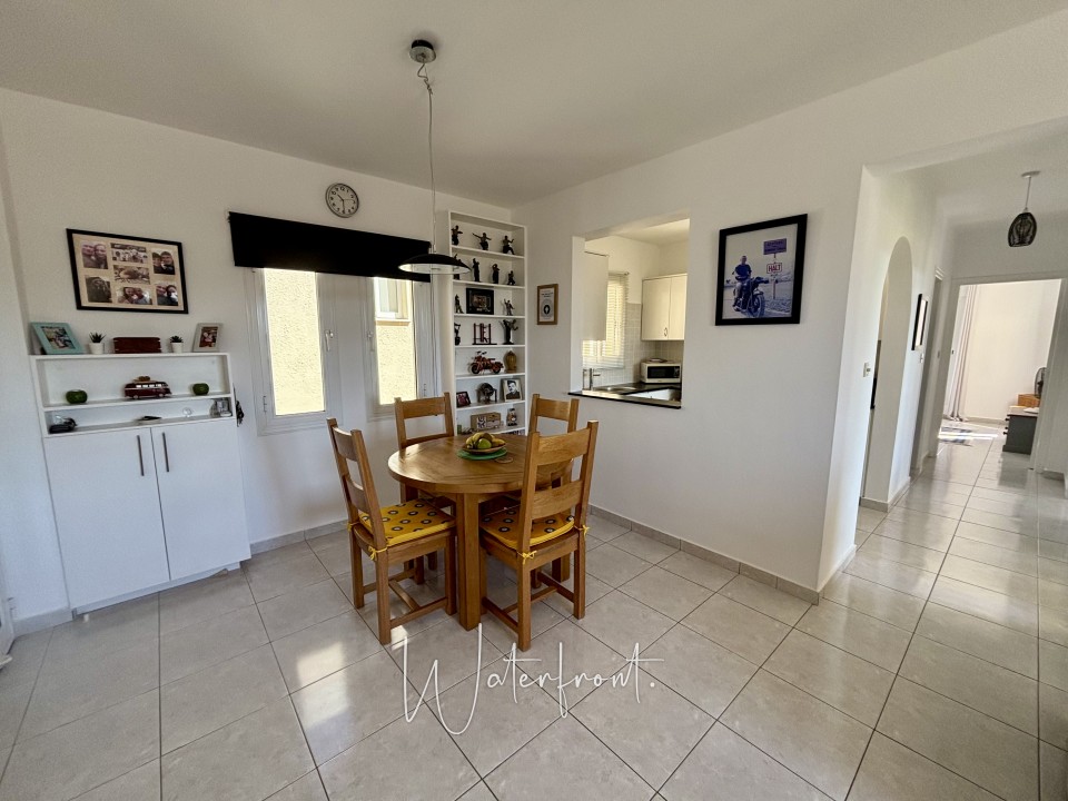 Apartment For Sale  in  Peyia