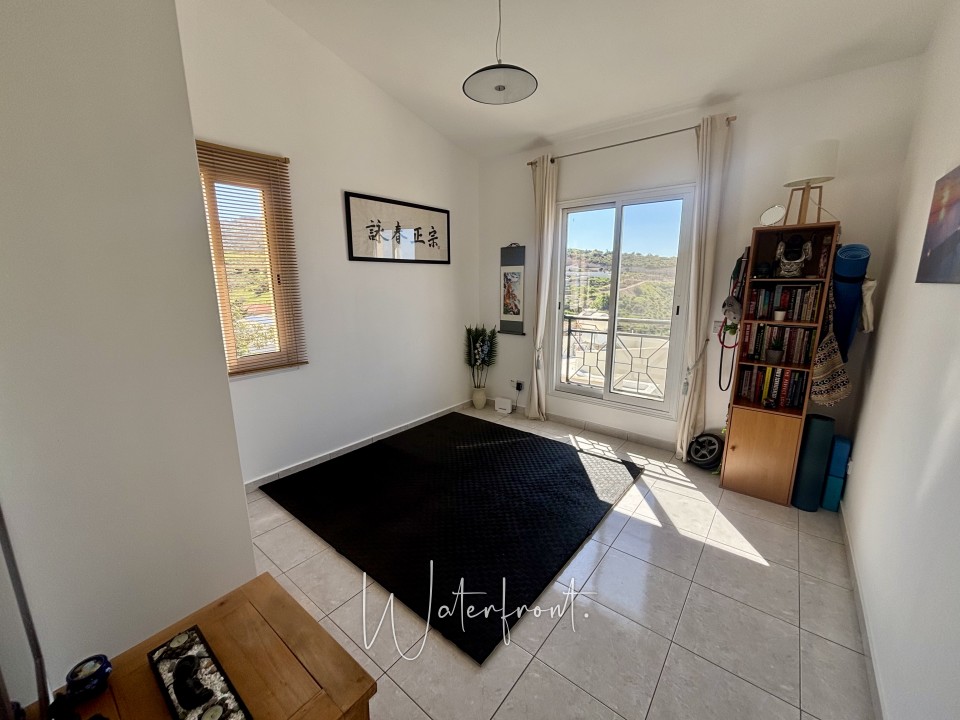 Apartment For Sale  in  Peyia