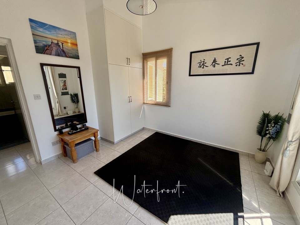 Apartment For Sale  in  Peyia