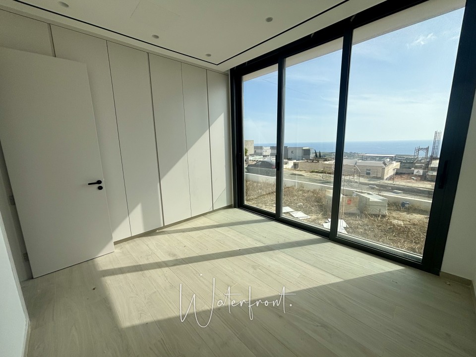 Detached Villa For Sale  in  Peyia