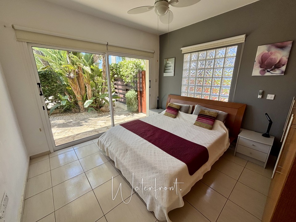 Apartment For Sale  in  Peyia