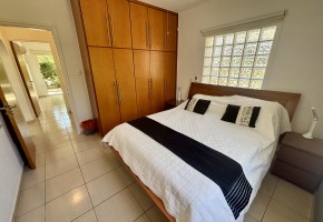 Apartment For Sale  in  Peyia