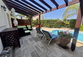 Apartment For Sale  in  Peyia