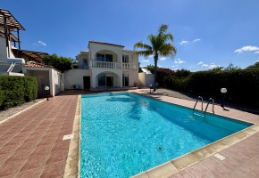 Detached Villa For Sale in Sea Caves - St.George, Paphos - S